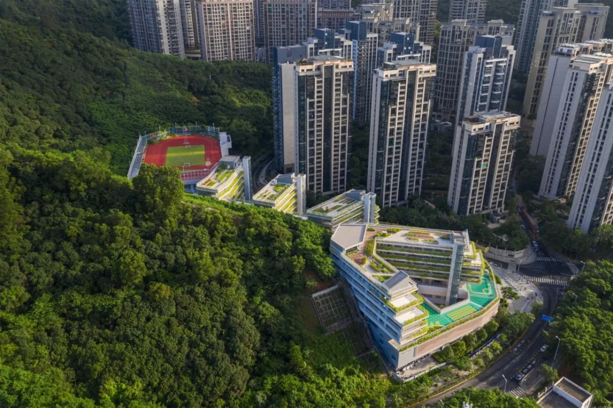 BIM建筑|“上山”校园：深圳福田实验教育集团侨香学校·北校区 / 申都设计