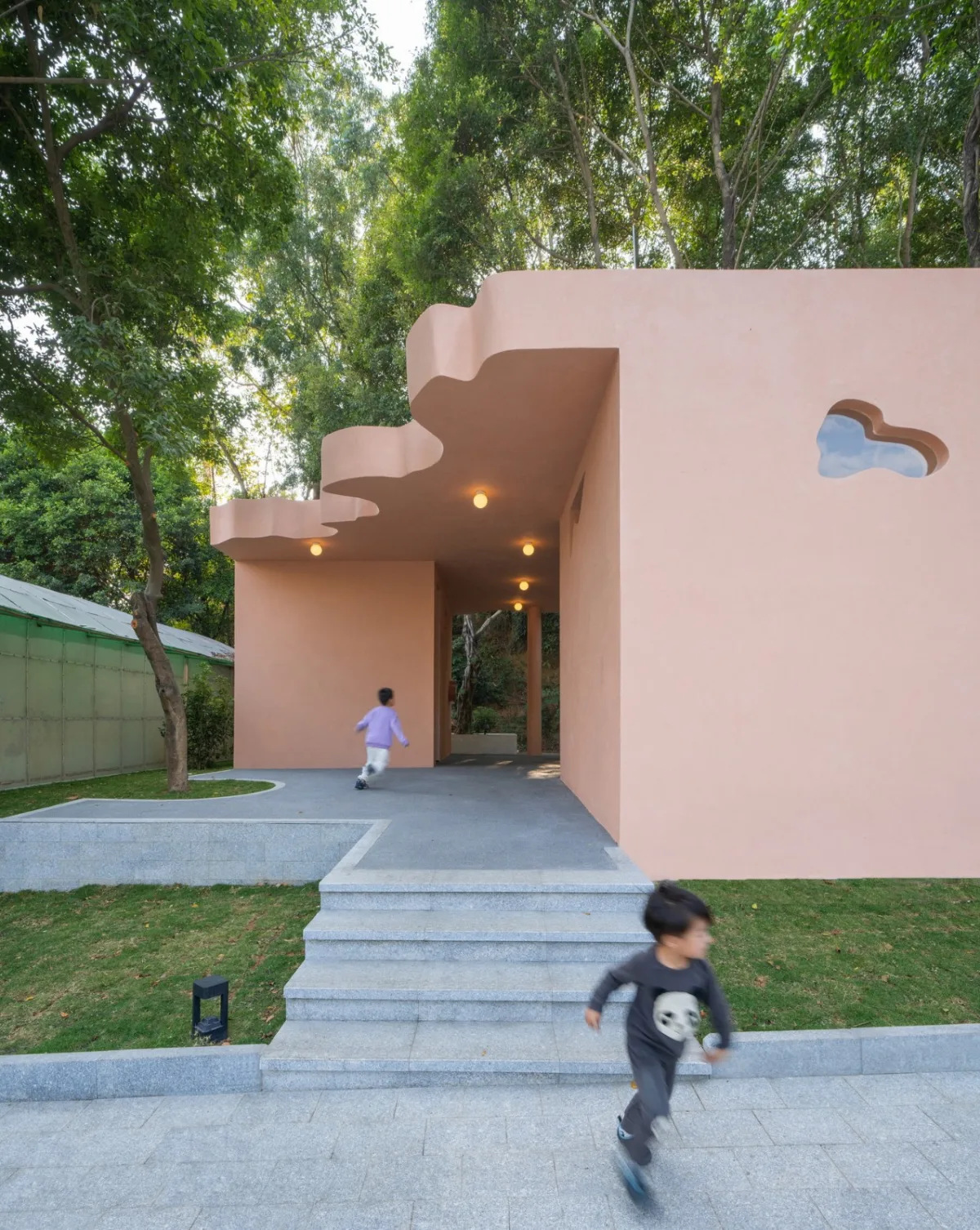 BIM建筑|绯影.驿站：石芽岭公园配套 / Studio 10