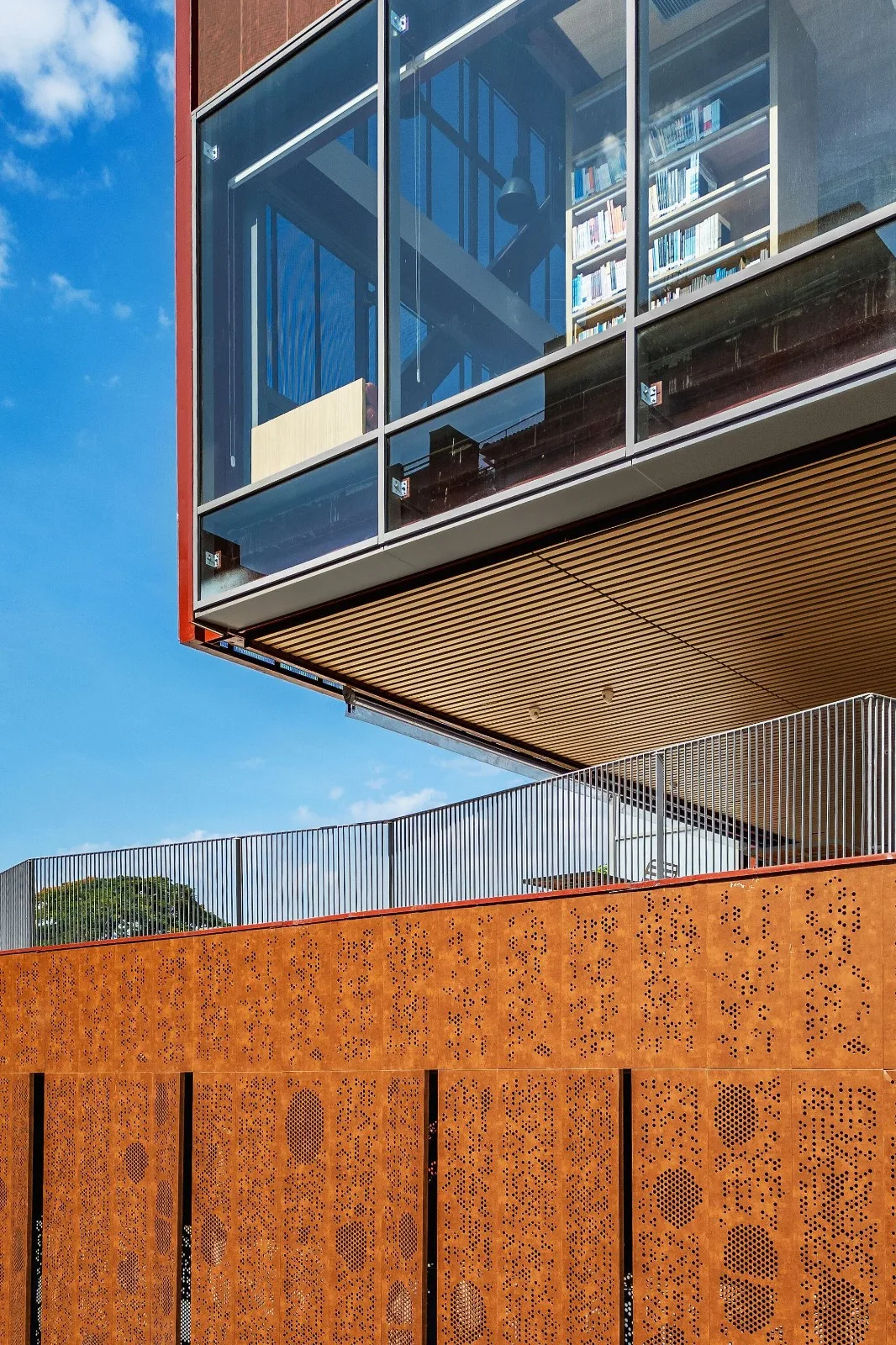 BIM建筑|鲁道夫斯坦纳大学 / Biselli Katchborian Arquitetos