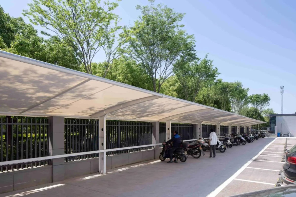 BIM建筑|美术馆语境下的温情工厂/ 田字格建筑事务所