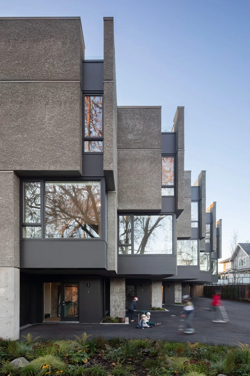 BIM建筑|Pearl 街区大楼 / D'Arcy Jones Architects