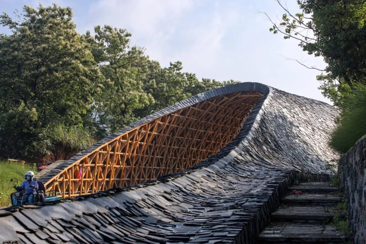 BIM建筑|上天入地：下岩贝穿云编木隧&腾云气象环 / 朱培栋-line+建筑事务所