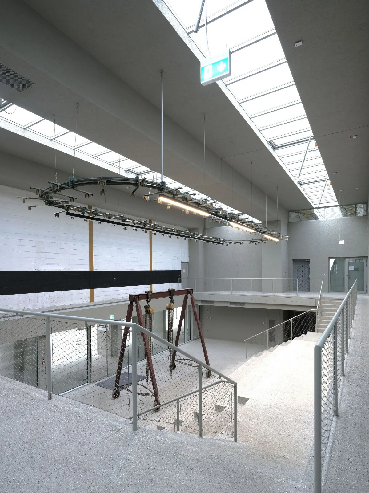 BIM建筑|老印刷厂 / OFIS Architects