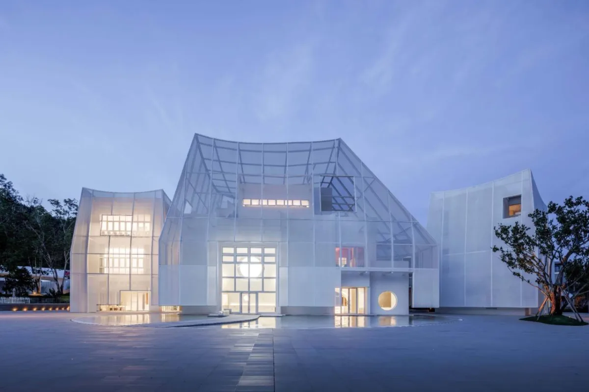 BIM建筑|玉山岚峰：正大太阳河咖啡小镇艺术中心 / Wutopia Lab