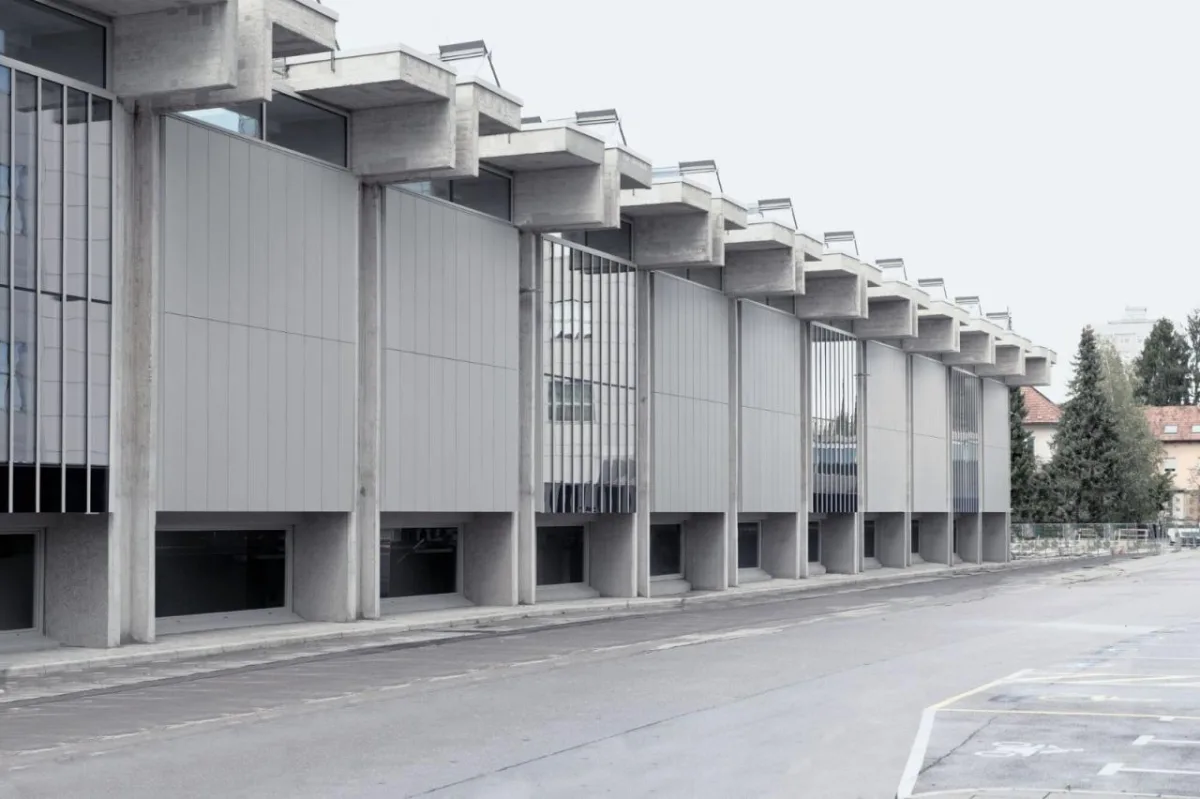 BIM建筑|老印刷厂 / OFIS Architects