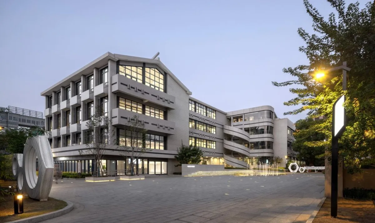 BIM建筑|重塑场所与记忆·常州市文化宫改造 / 简和建筑
