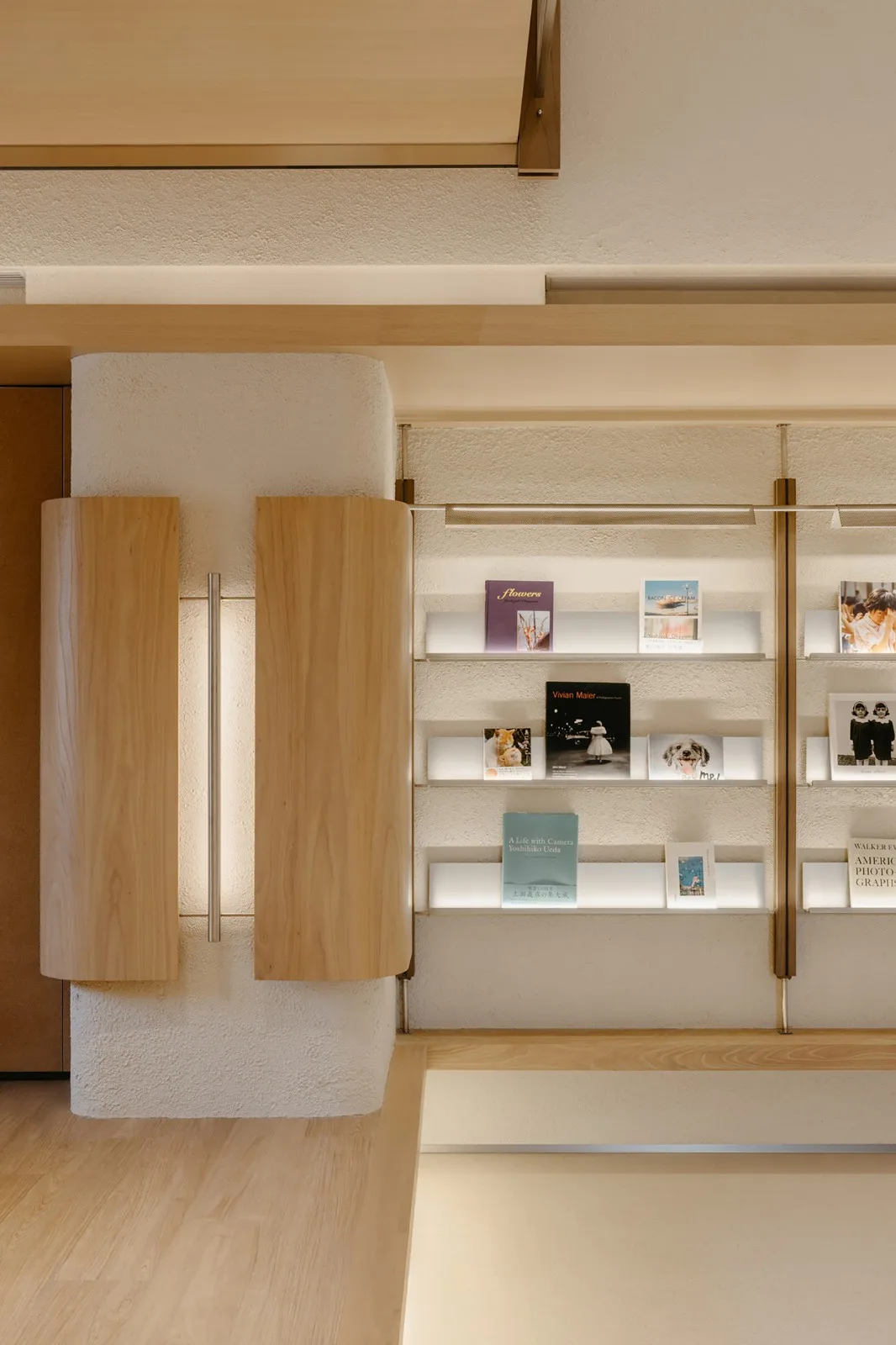 BIM建筑|尼康直营店·北京三里屯太古里店 / Lukstudio芝作室