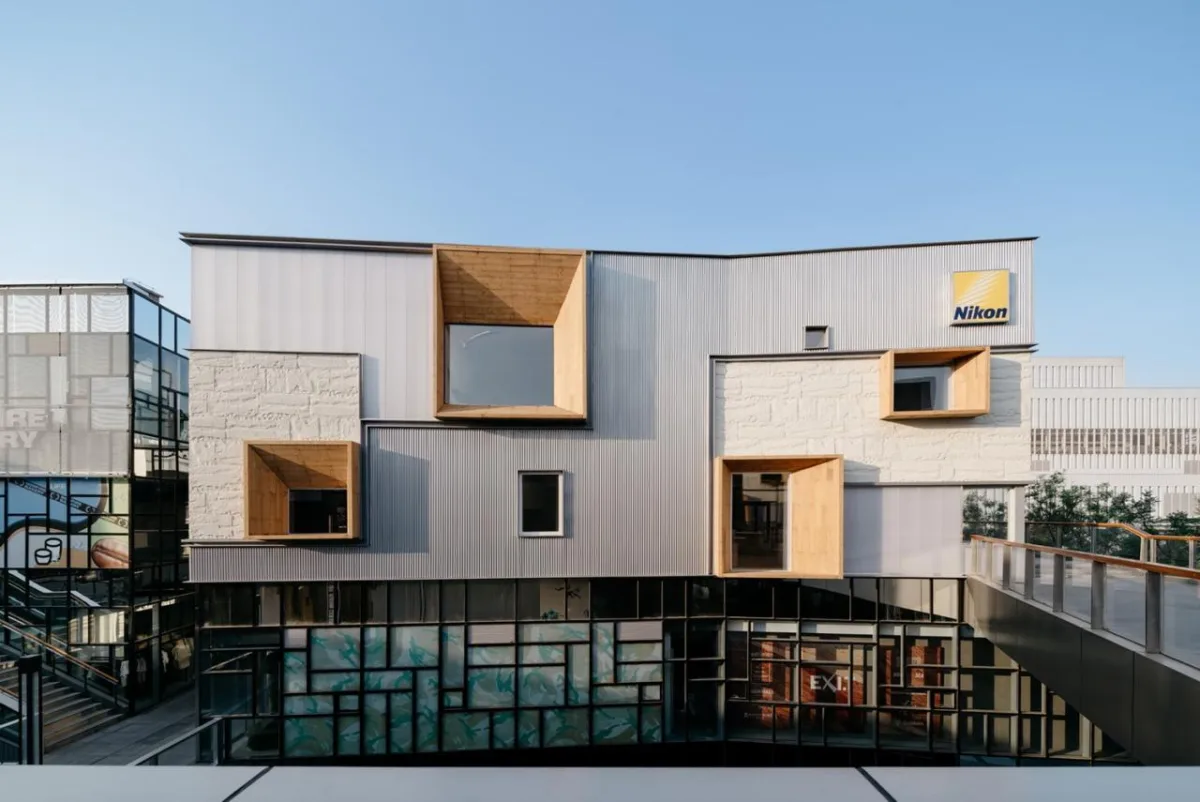 BIM建筑|尼康直营店·北京三里屯太古里店 / Lukstudio芝作室