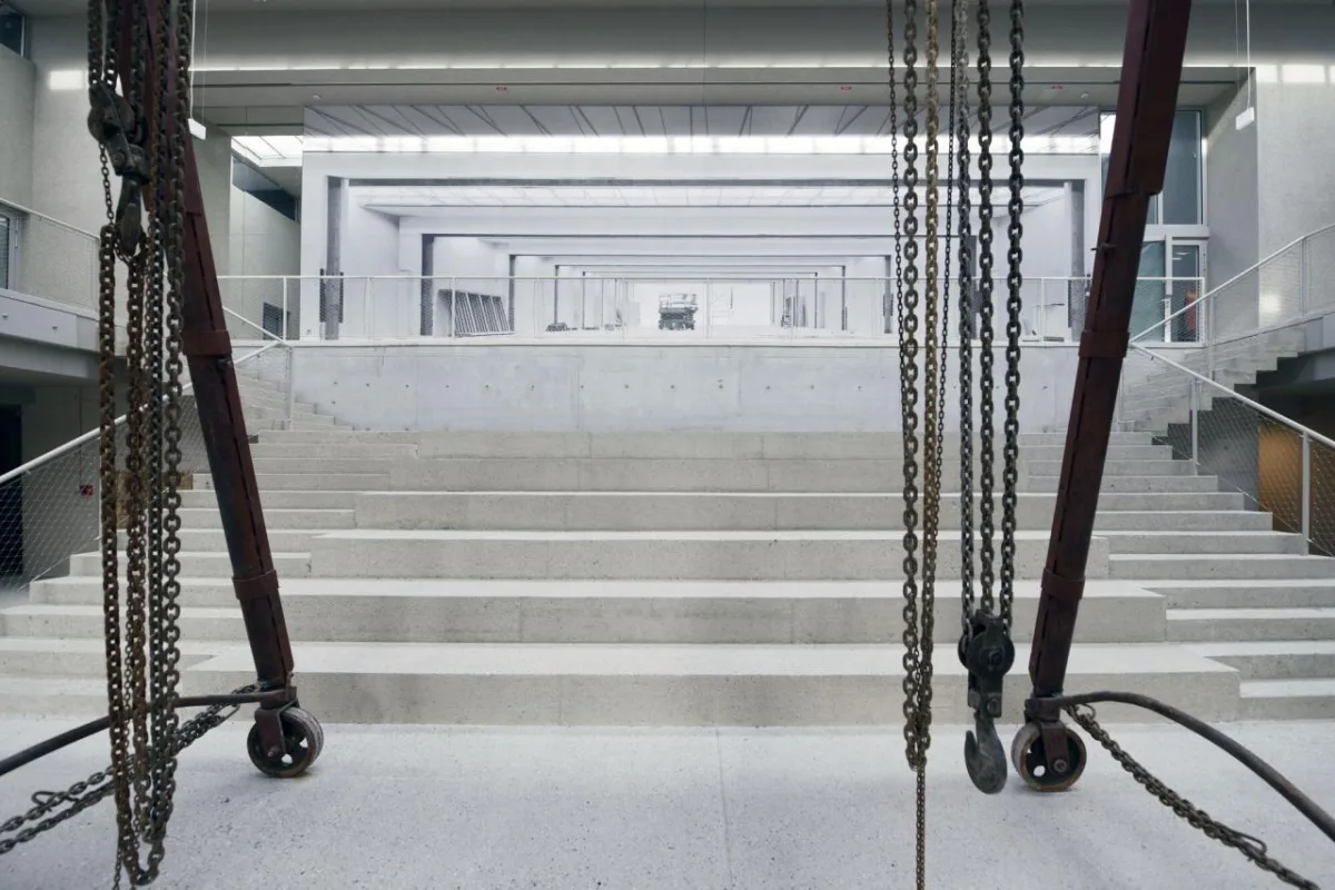 BIM建筑|老印刷厂 / OFIS Architects