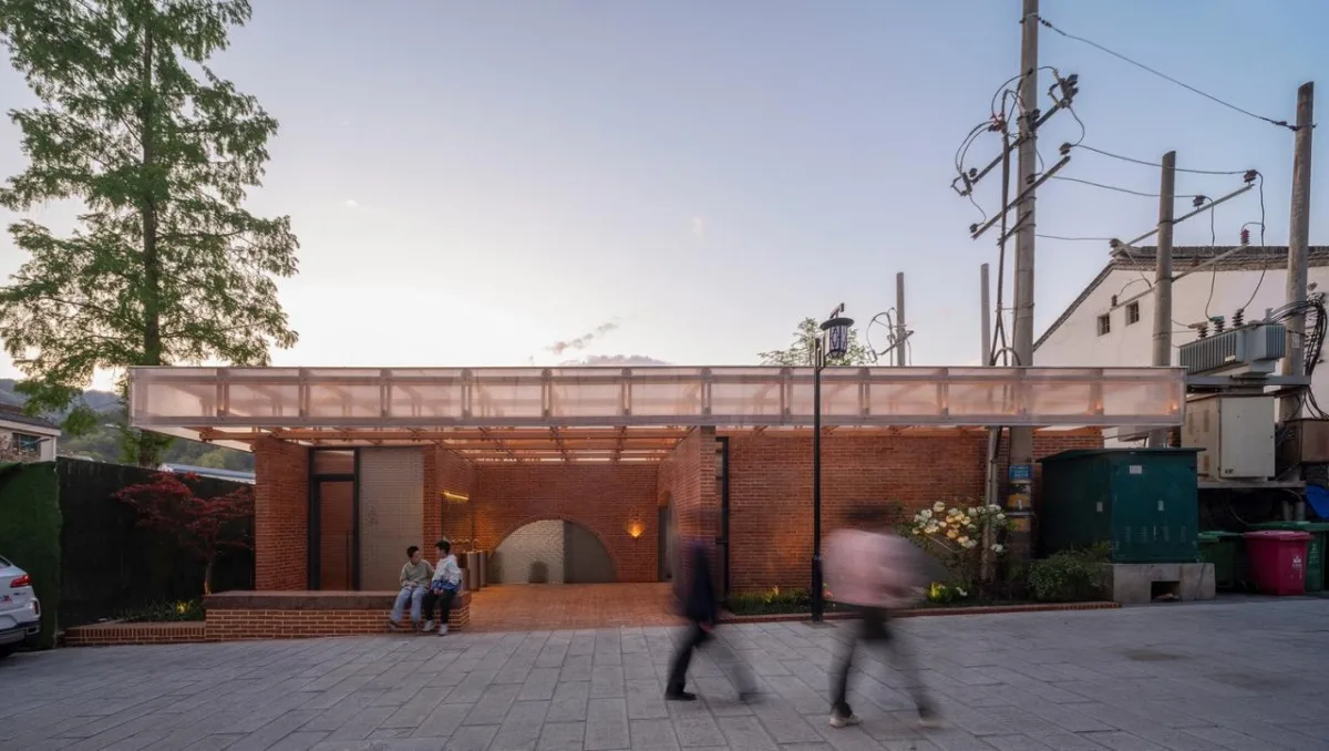 BIM建筑|留坝老街红砖公厕 / 尌林建筑设计事务所