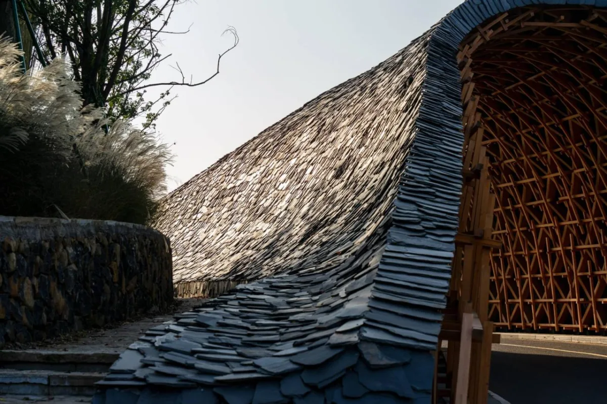BIM建筑|上天入地：下岩贝穿云编木隧&腾云气象环 / 朱培栋-line+建筑事务所