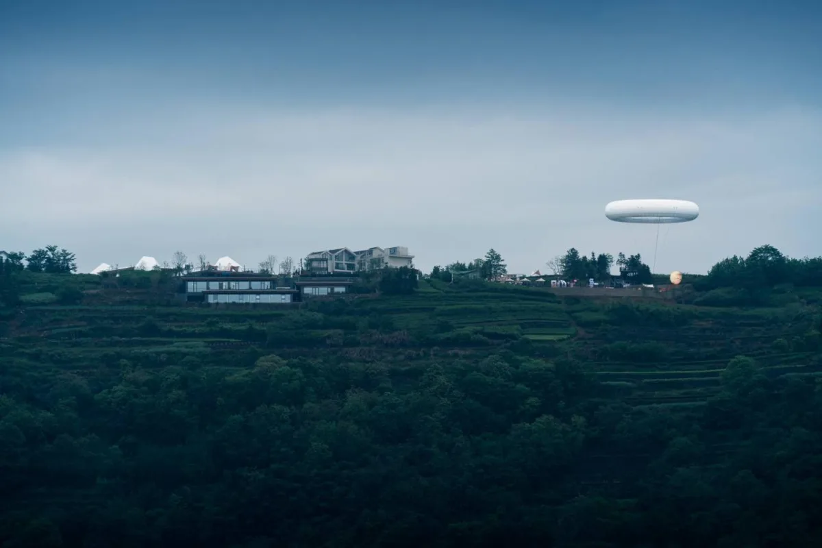 BIM建筑|上天入地：下岩贝穿云编木隧&腾云气象环 / 朱培栋-line+建筑事务所