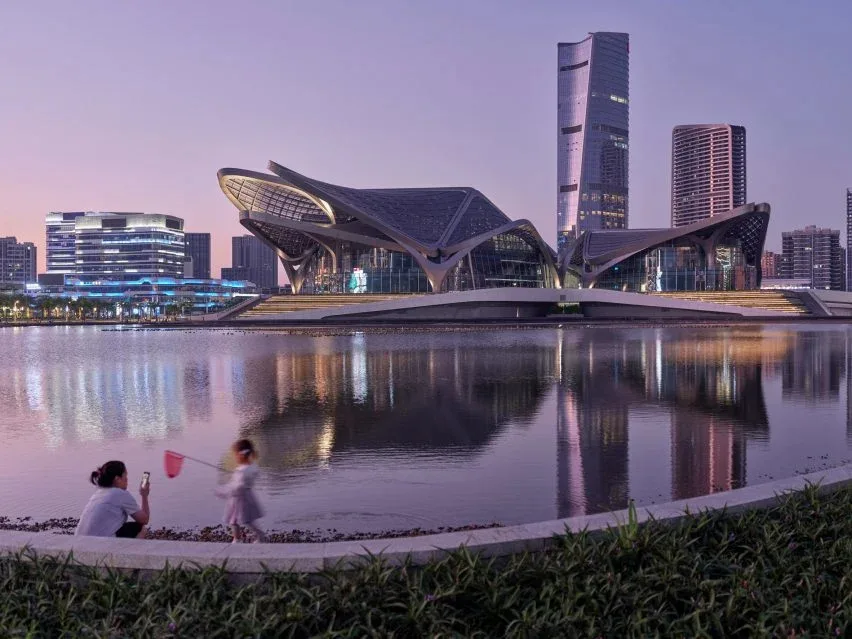 BIM建筑|扎哈工作室设计珠海艺术中心