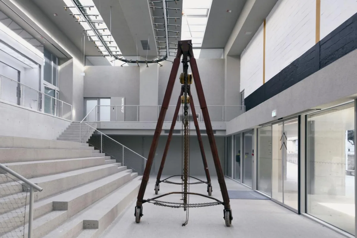 BIM建筑|老印刷厂 / OFIS Architects