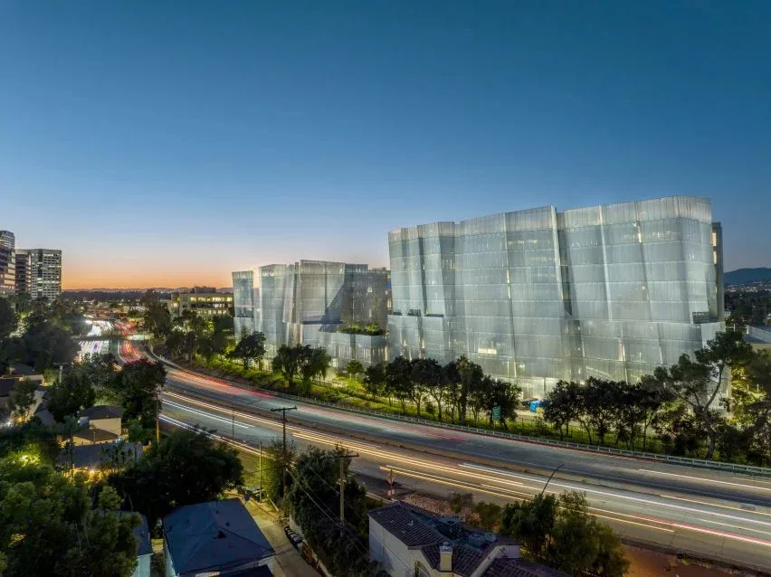 BIM建筑|盖里为华纳兄弟公司扩建总部