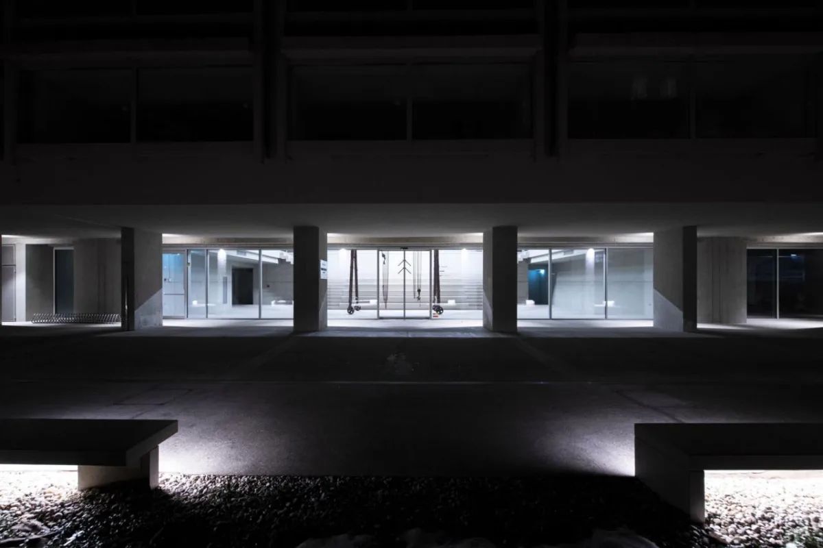 BIM建筑|老印刷厂 / OFIS Architects