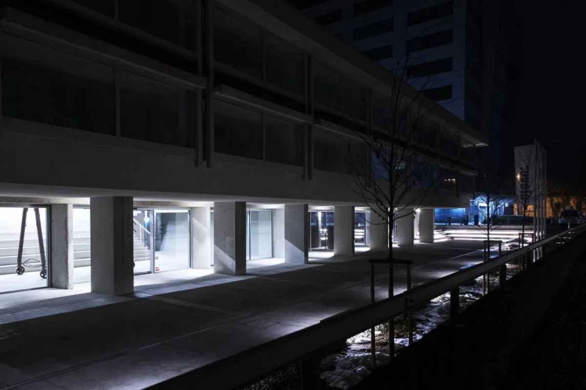 BIM建筑|老印刷厂 / OFIS Architects