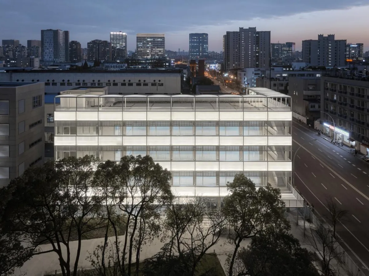 BIM建筑|上海继电器厂改造 / HCCH合尘建筑
