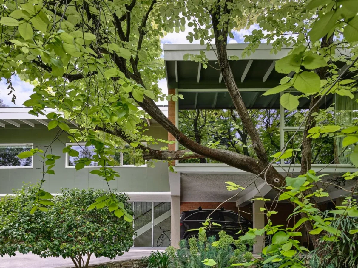 BIM建筑|互联之家 / Albert Mo Architects