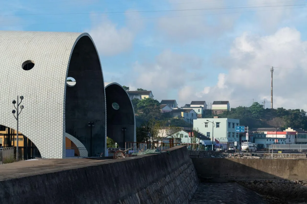 BIM建筑|虾峙客运站 / 致正建筑工作室