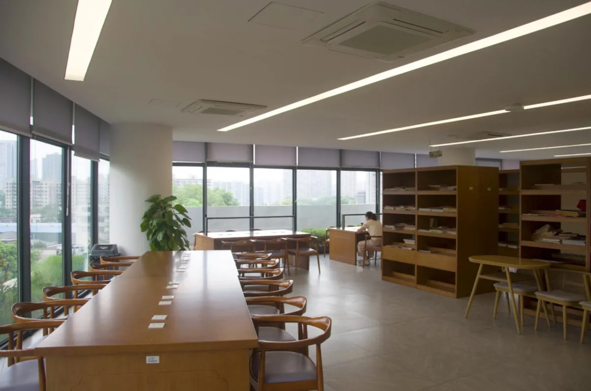 BIM建筑|长沙市南雅中学图书馆 / 中机国际罗劲工作室