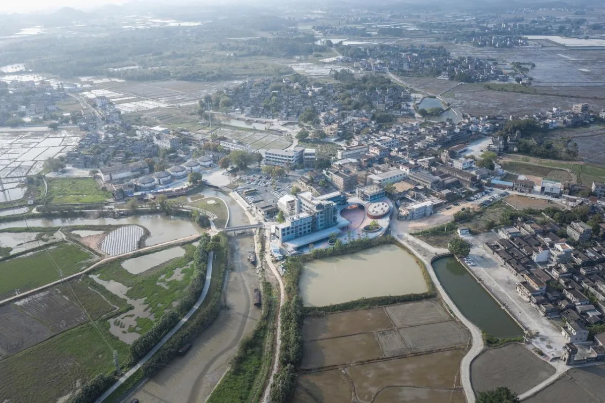 BIM建筑|改造、加建与扩建，江门市乡村振兴培训中心 / 华南理工大学建筑设计研究院