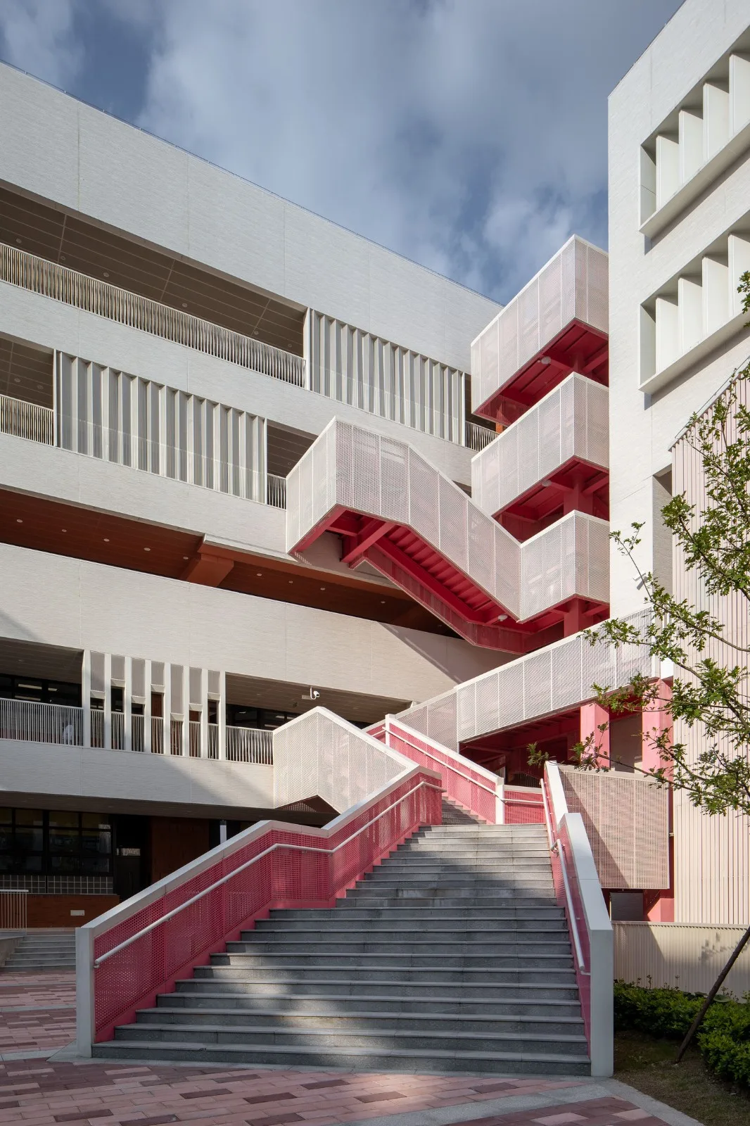 BIM建筑|乐活学园：上海青浦兰生学校 / 上海华都建筑规划设计有限公司