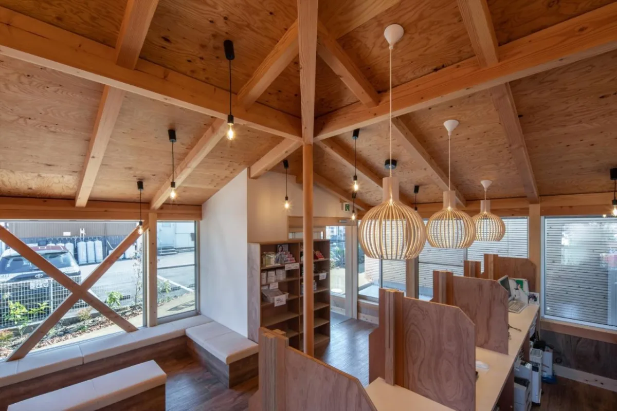 BIM建筑|旭之森内科和胃肠病诊所 / TSC Architects