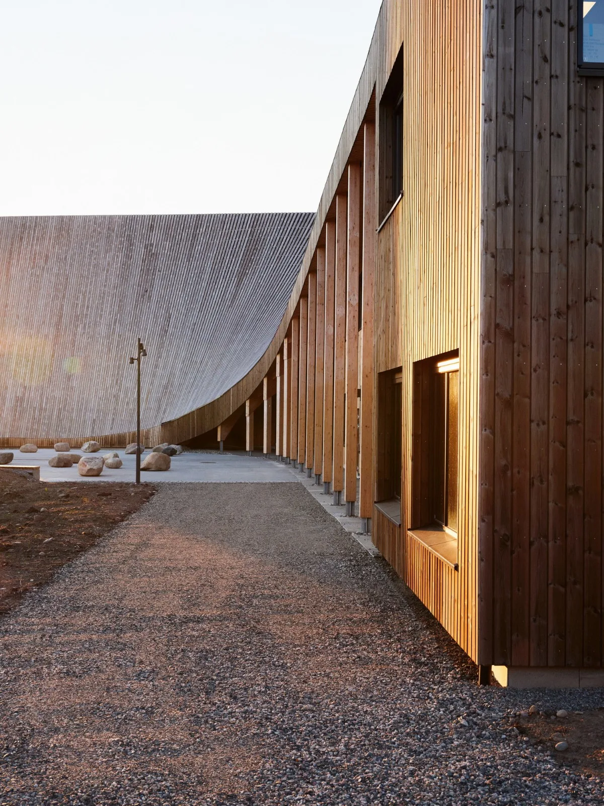 BIM建筑|Čoarvemátta 文化与教育中心 / Snøhetta + 70°N arkitektur + Joar Nango