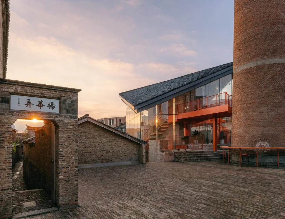 BIM建筑|烟筒插建院 / 刘克成设计工作室 + 众建筑