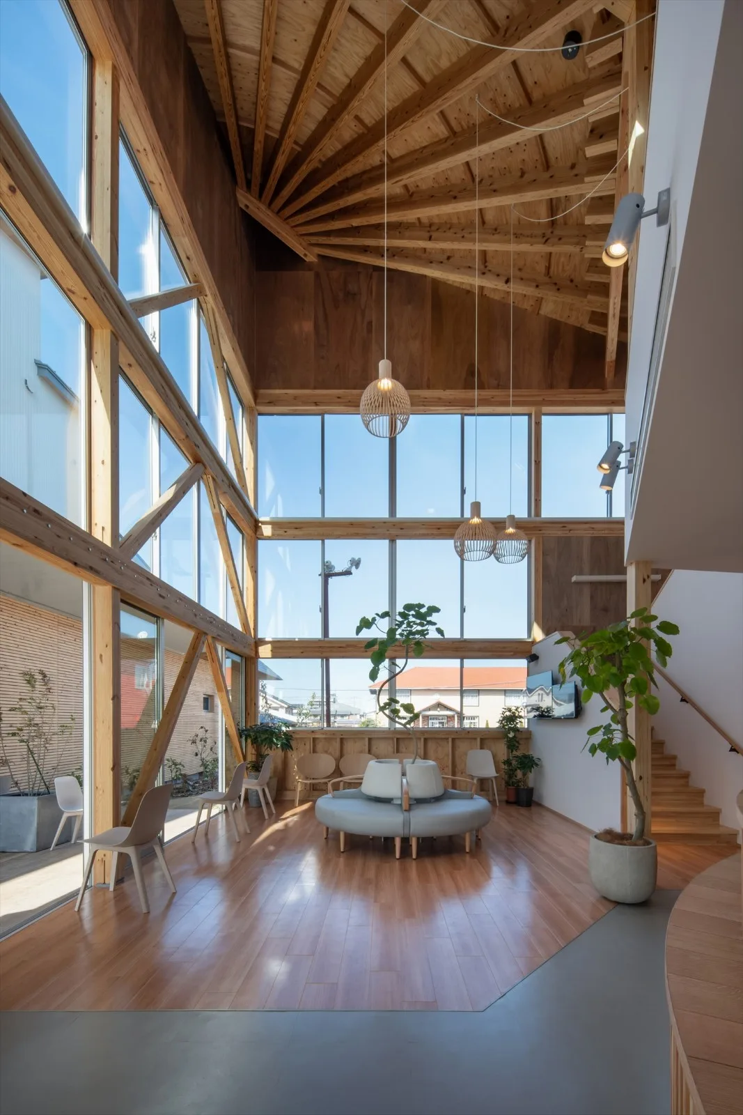 BIM建筑|旭之森内科和胃肠病诊所 / TSC Architects
