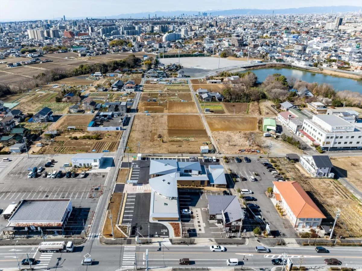 BIM建筑|旭之森内科和胃肠病诊所 / TSC Architects