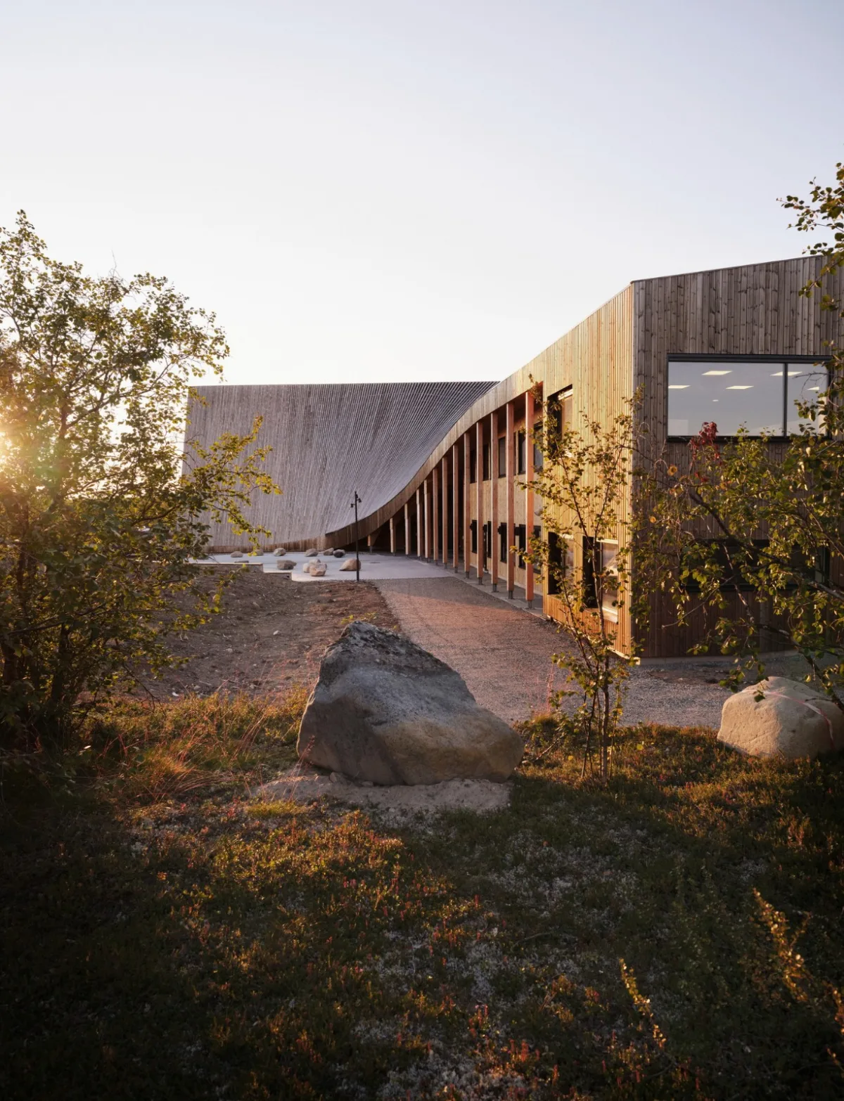 BIM建筑|Čoarvemátta 文化与教育中心 / Snøhetta + 70°N arkitektur + Joar Nango