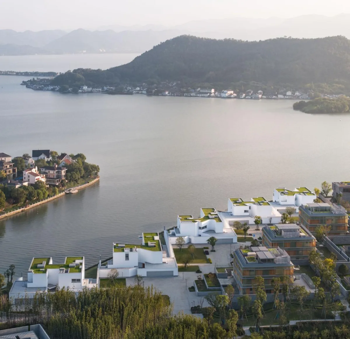 BIM建筑|东钱湖大师工作室 / Álvaro Siza Vieira + Carlos Castanheira