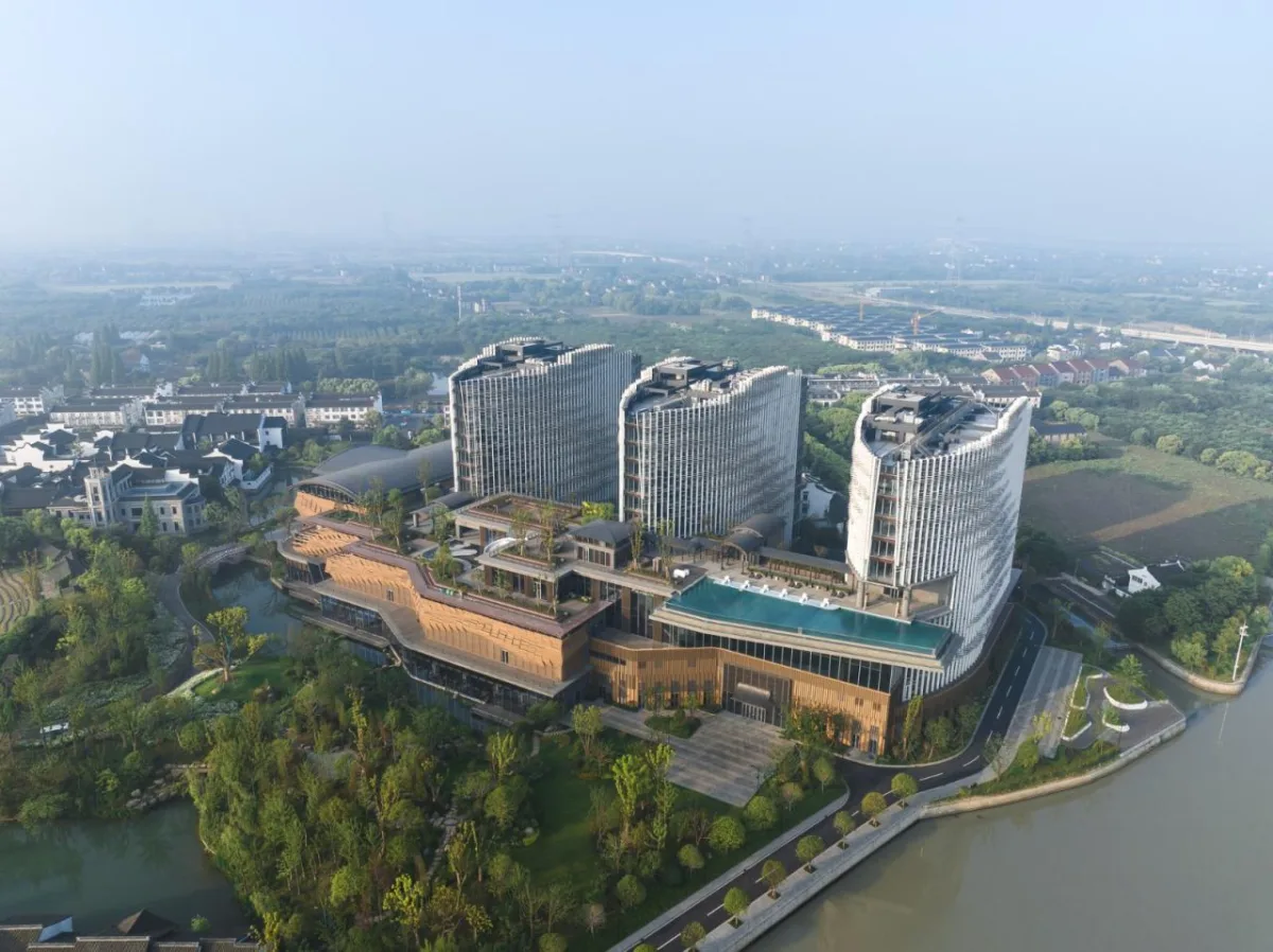 BIM建筑|乌镇堤上酒店外立面设计 / 上海直线建筑设计事务所