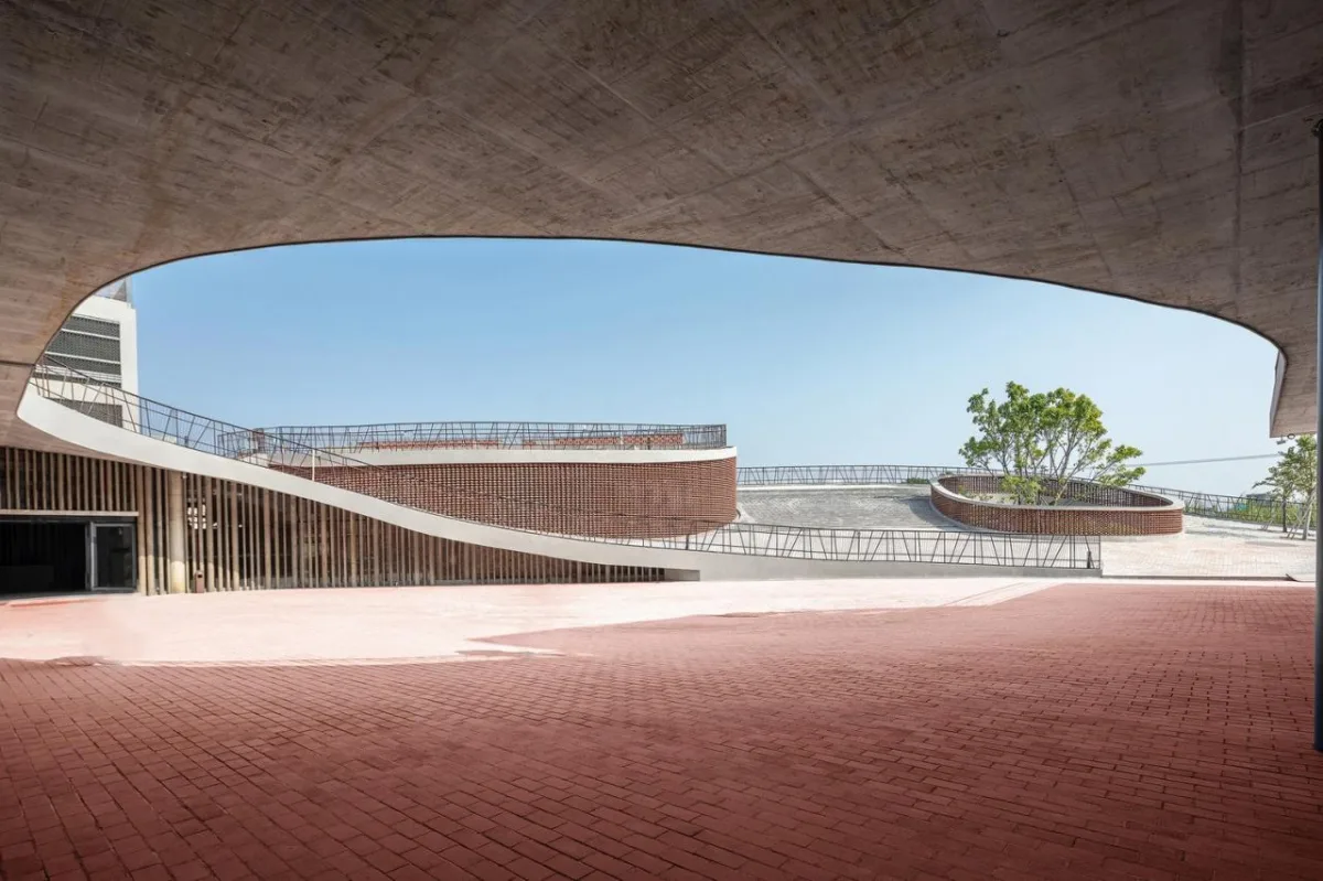 BIM建筑|改造、加建与扩建，江门市乡村振兴培训中心 / 华南理工大学建筑设计研究院
