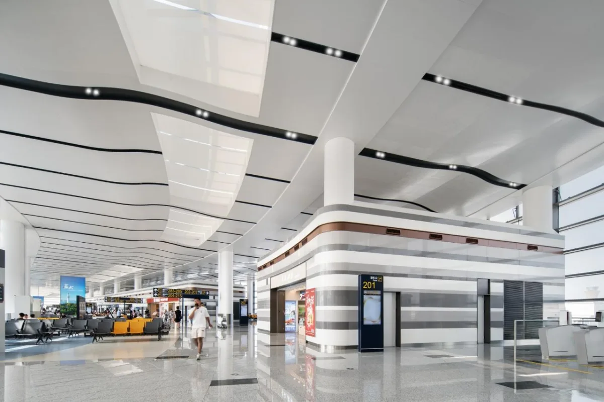 BIM建筑|烟台蓬莱国际机场二期 / 中国建筑西南设计研究院有限公司