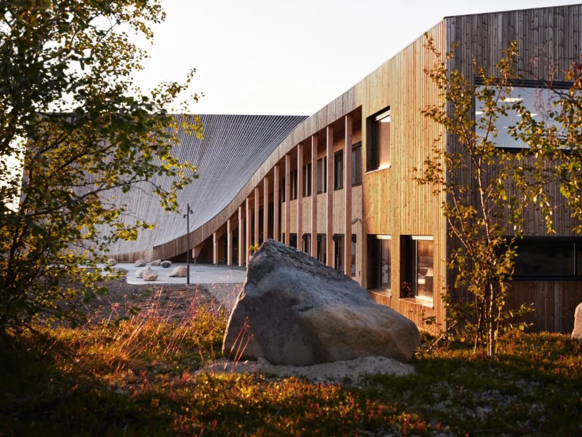 BIM建筑|Čoarvemátta 文化与教育中心 / Snøhetta + 70°N arkitektur + Joar Nango