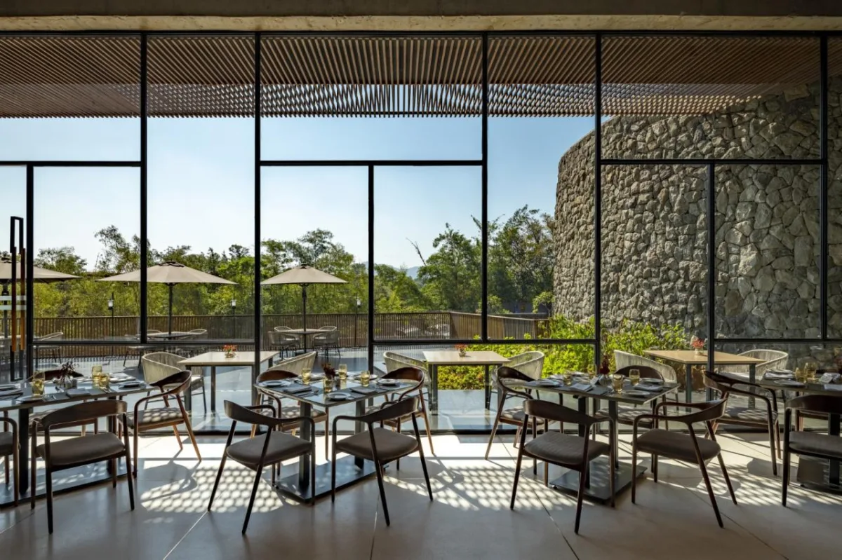 BIM建筑|雷迪森度假酒店及水疗中心 / Malik Architecture
