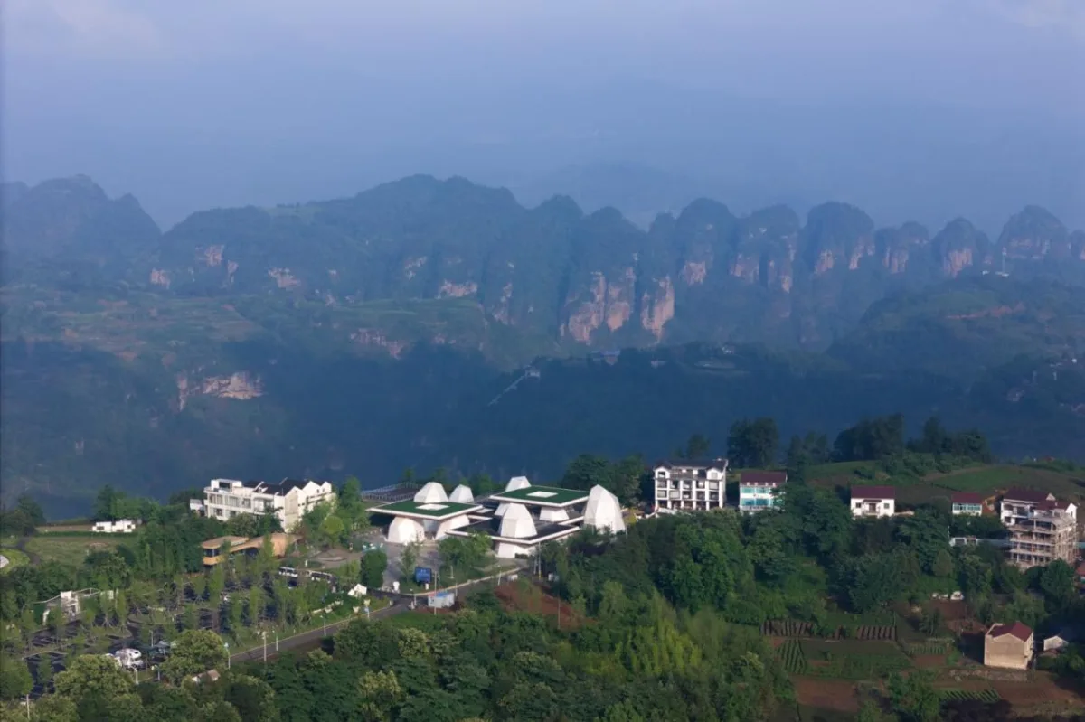BIM建筑|相遇在山间：下岩贝景区云峰十二重 / 朱培栋-line+建筑事务所