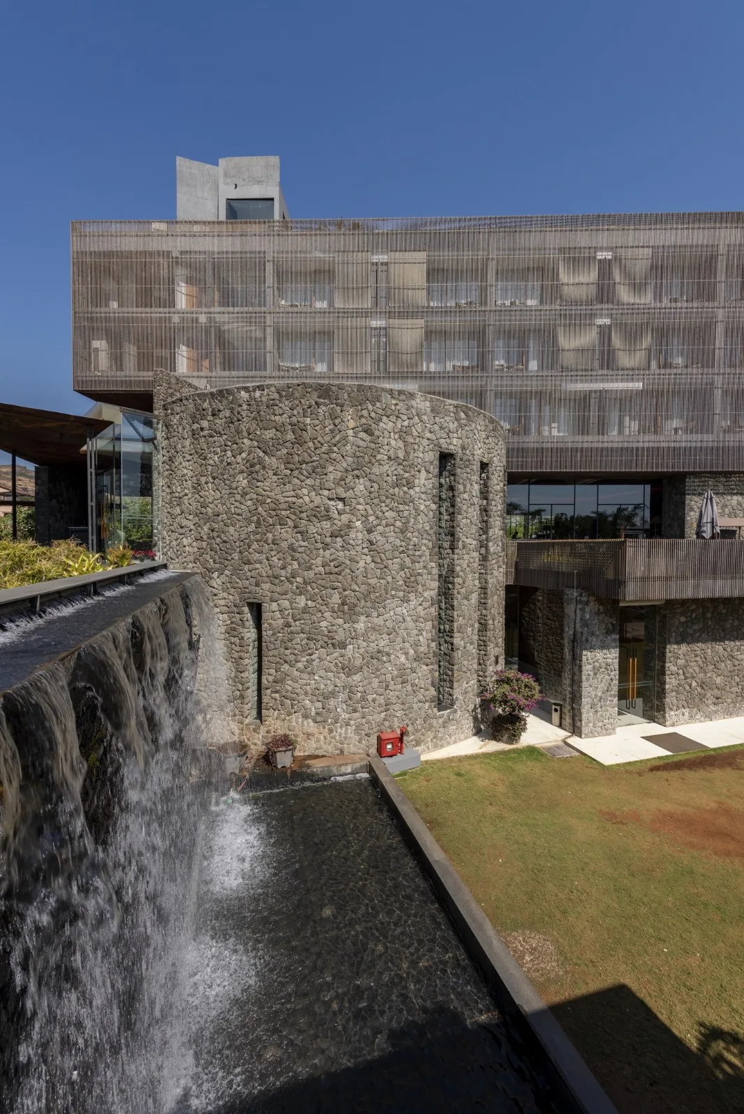 BIM建筑|雷迪森度假酒店及水疗中心 / Malik Architecture