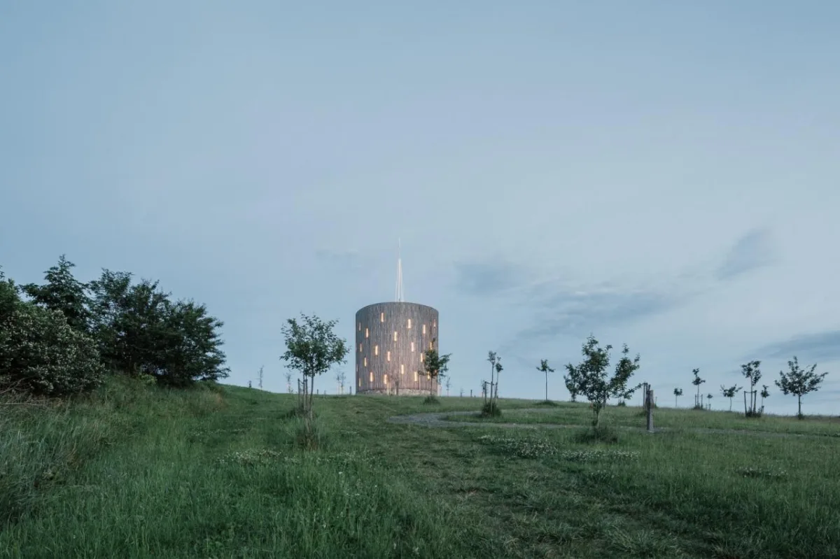 BIM建筑|Nesvačilka 圣母教堂 / RCNKSK