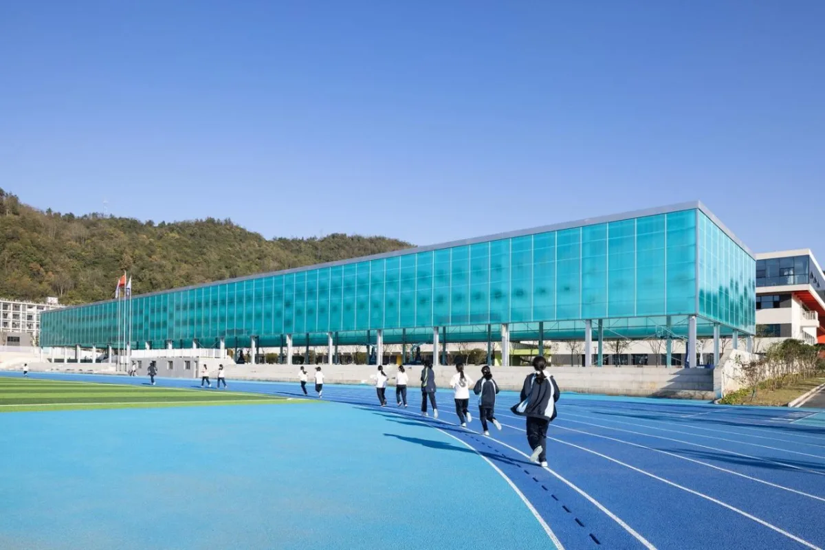 BIM建筑|南山五福堂高级中学 / 小写建筑