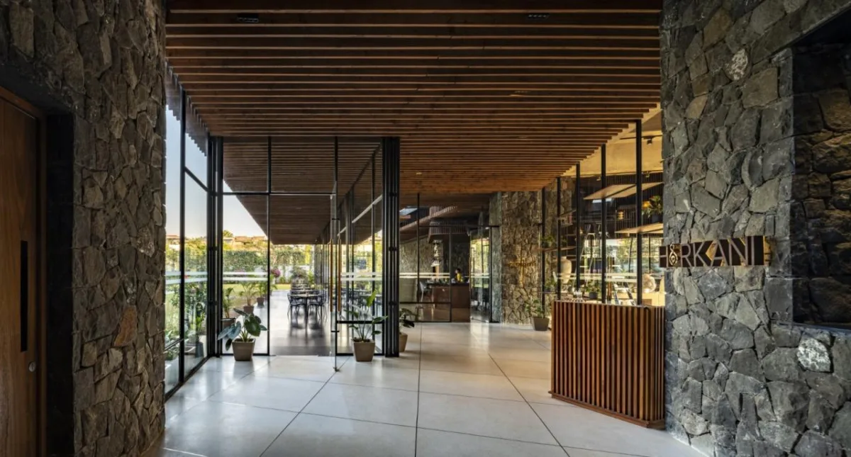 BIM建筑|雷迪森度假酒店及水疗中心 / Malik Architecture