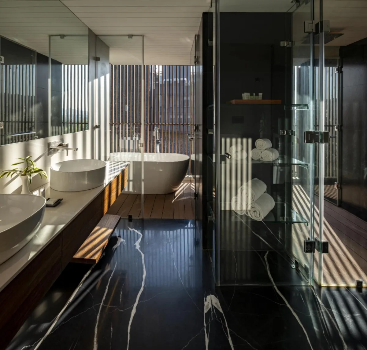 BIM建筑|雷迪森度假酒店及水疗中心 / Malik Architecture