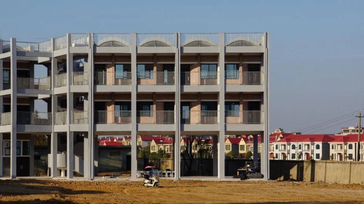 BIM建筑|沿江乡村学校 / DOMAT