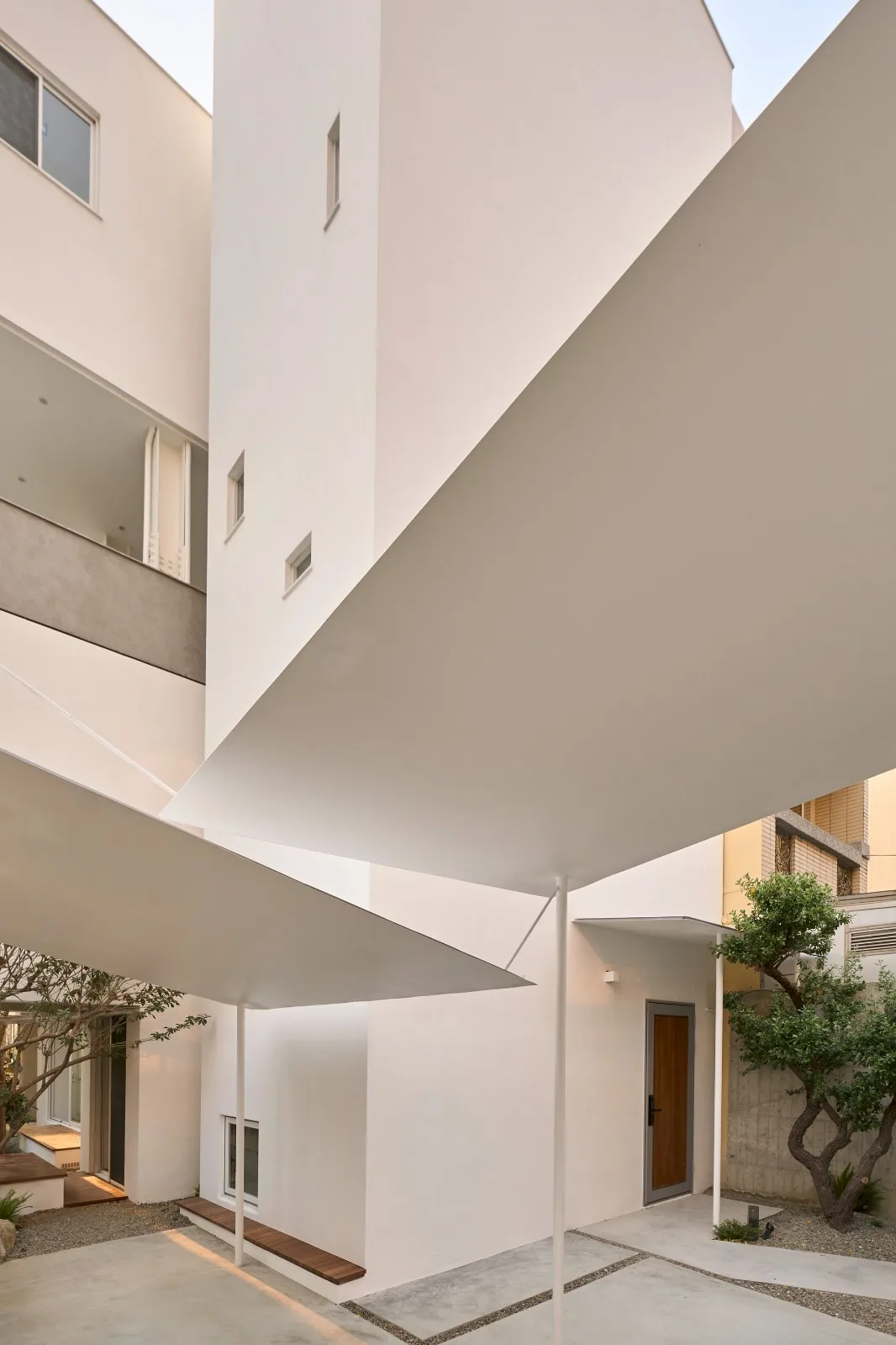 BIM建筑|山谷之家 / Soar Design Studio + Ray Architects