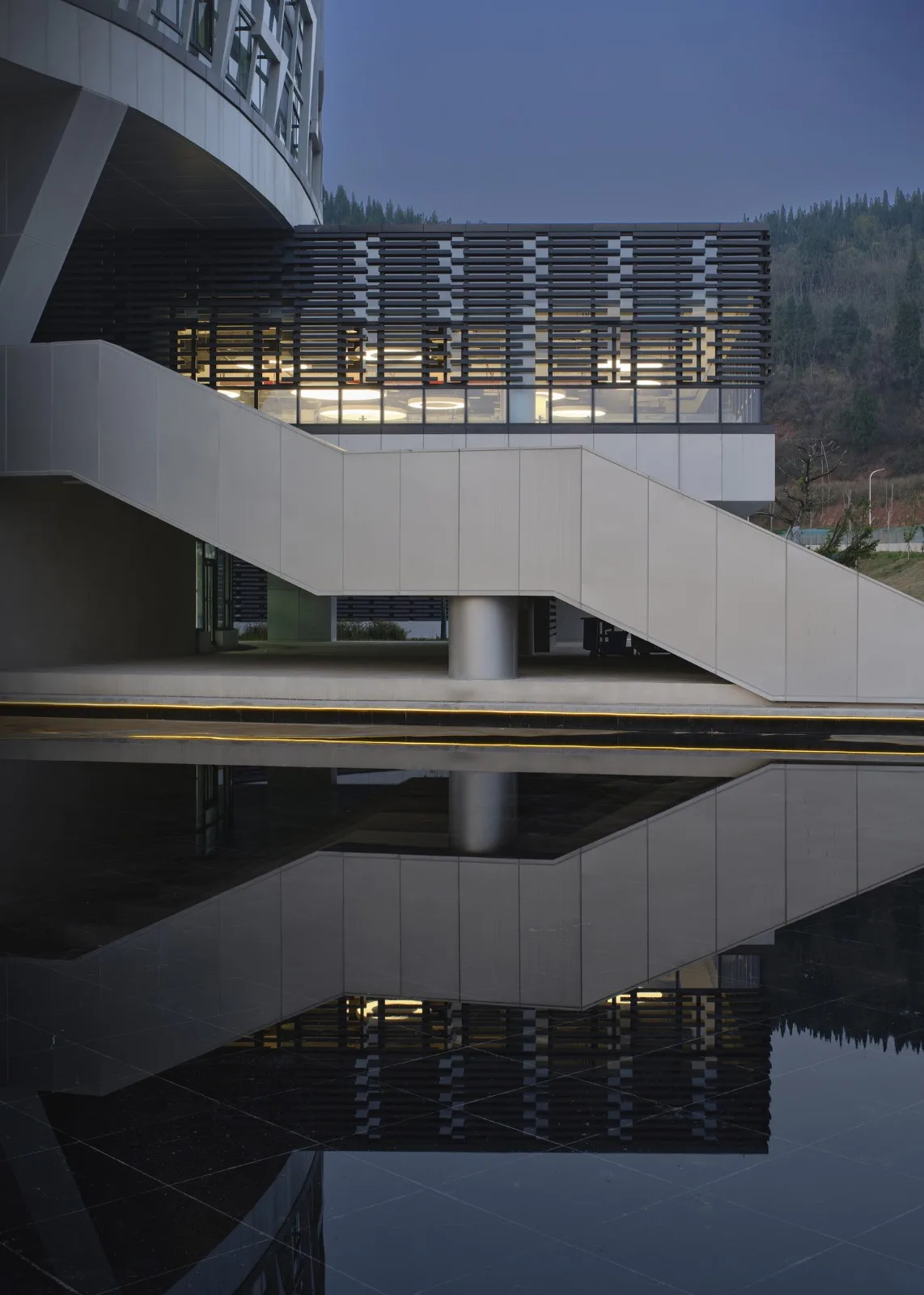 BIM建筑|重庆电力高等专科学校图书馆 / 天津大学设计总院·顾志宏工作室