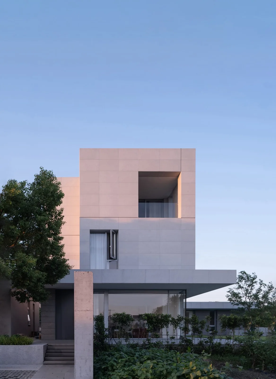 BIM建筑|濬蒙-有光的私宅 上海 / 陆启水建筑师事务所