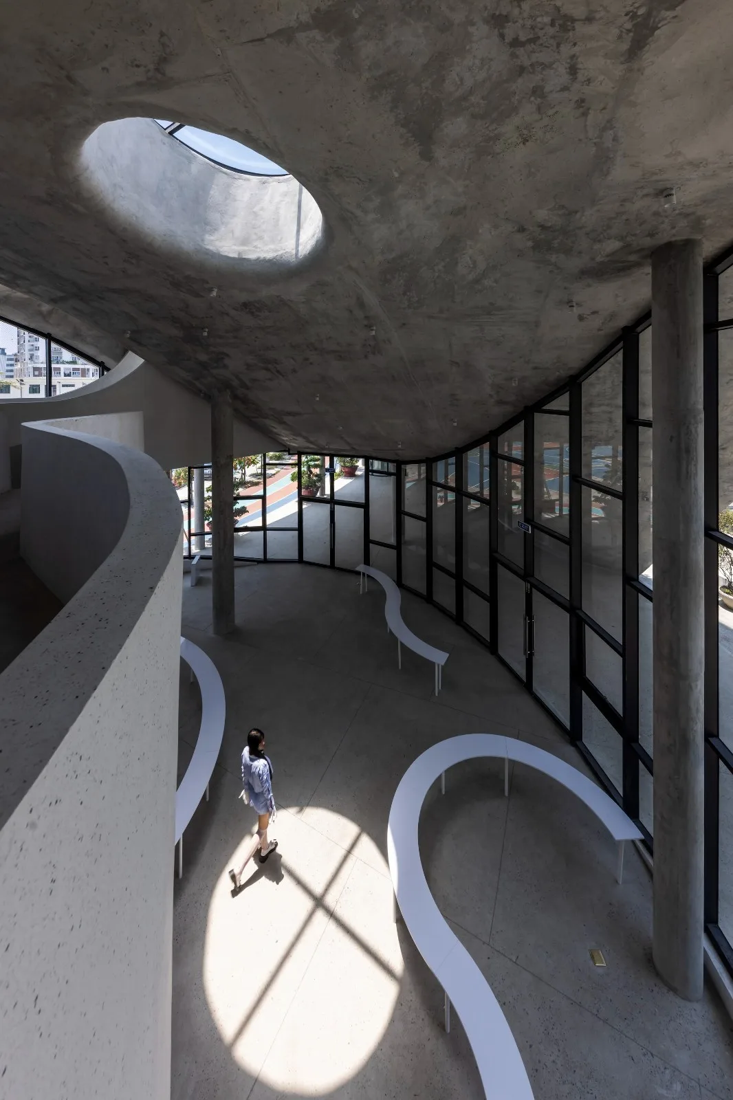 BIM建筑|朔特拉艺术展览中心 / Ho Khue Architects